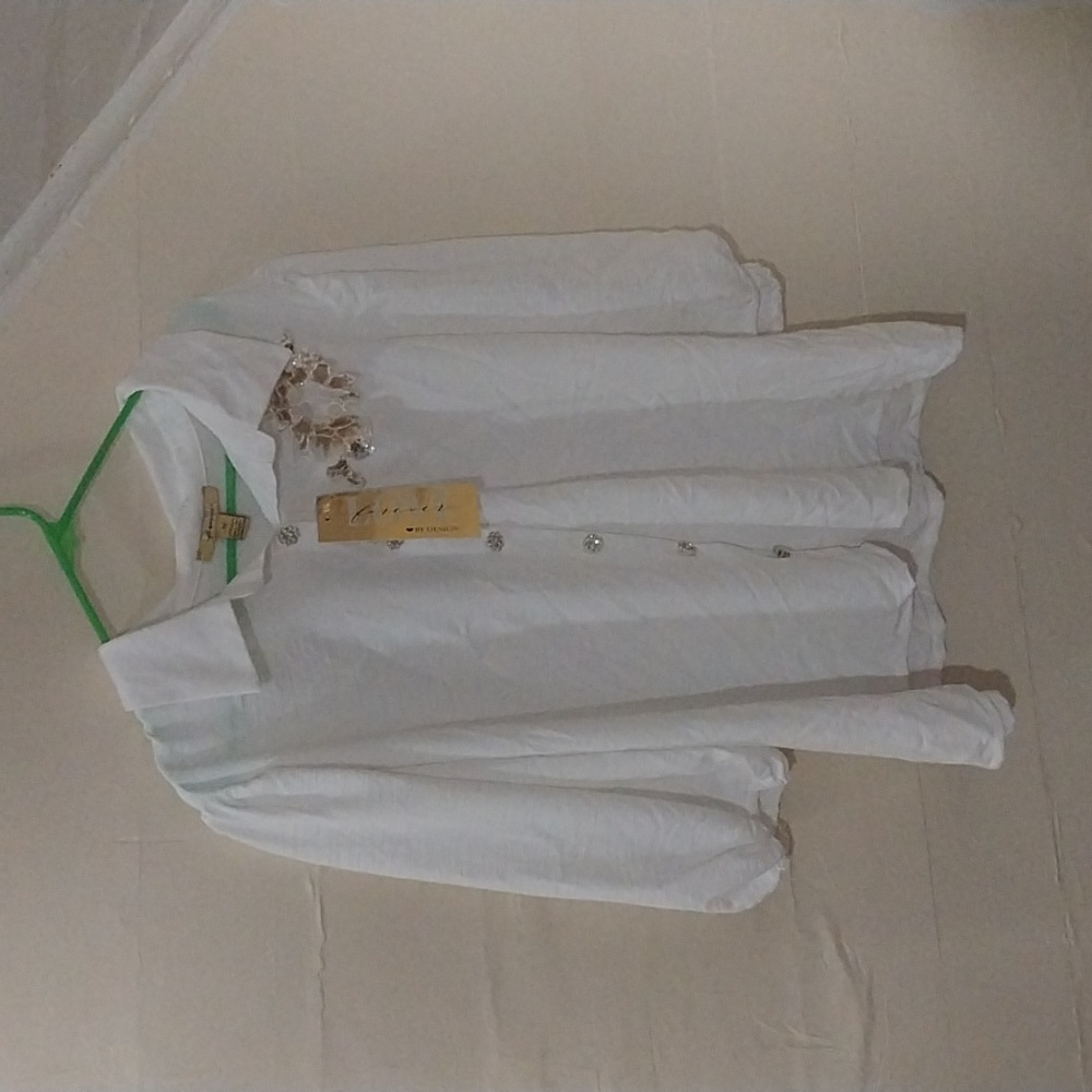 Chic White Button-Up Blouse